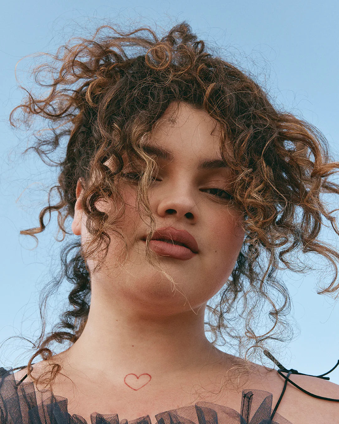 Signature Curl Shampoo línea Curl NAK